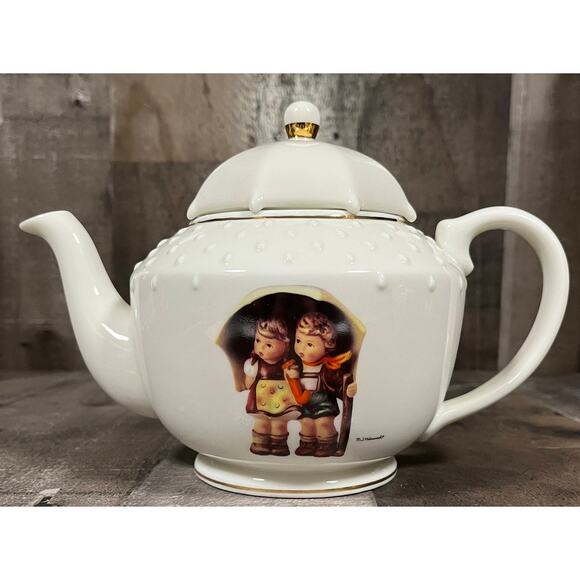 M. J. Hummel Porcelain Stormy Weather Tea Set by The Danbury Mint - Picture 2 of 15